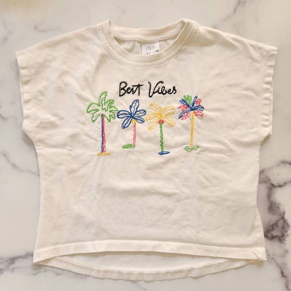 Zara 6-7 year girls vibes palm tree neon embroidered basic white T-shirt